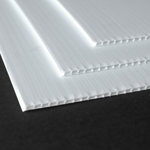 Beula Arkitec: Cartón Plast Blanco 45 x 34cm